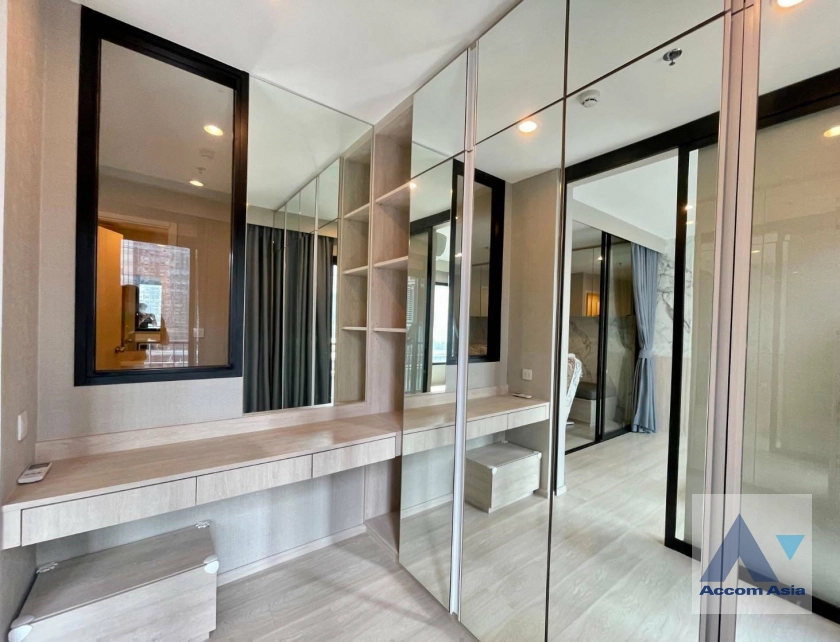 12  1 br Condominium For Rent in Ratchadaphisek ,Bangkok BTS Asok at Life Asoke AA41250