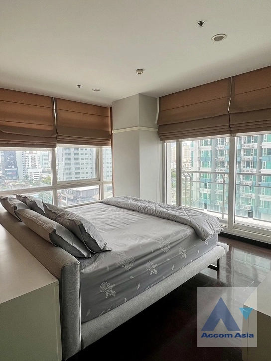 6  3 br Condominium For Sale in Sukhumvit ,Bangkok BTS Thong Lo at The Height Thonglor AA41251