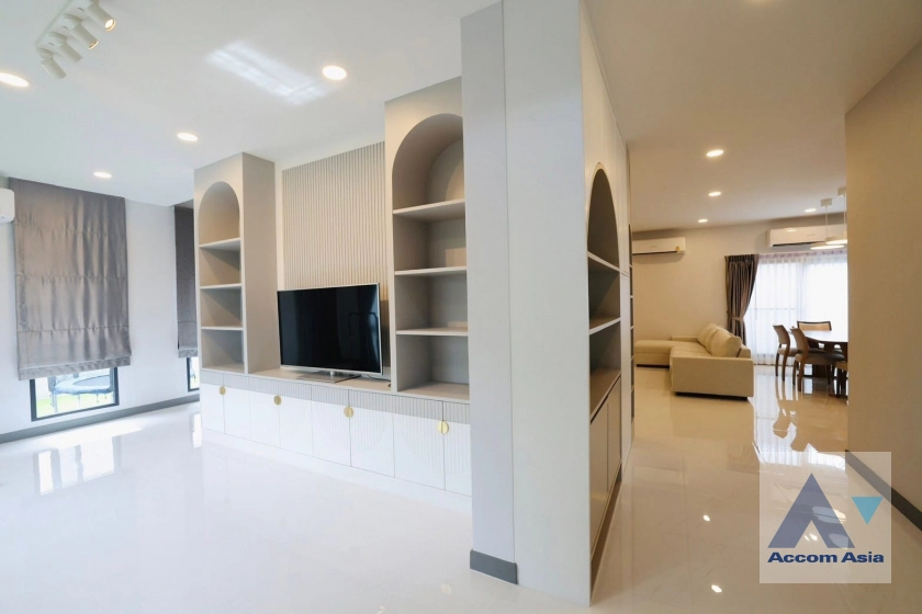 13  4 br House For Rent in Samutprakan ,Samutprakan BTS Bang Na at The City Bangna AA41252