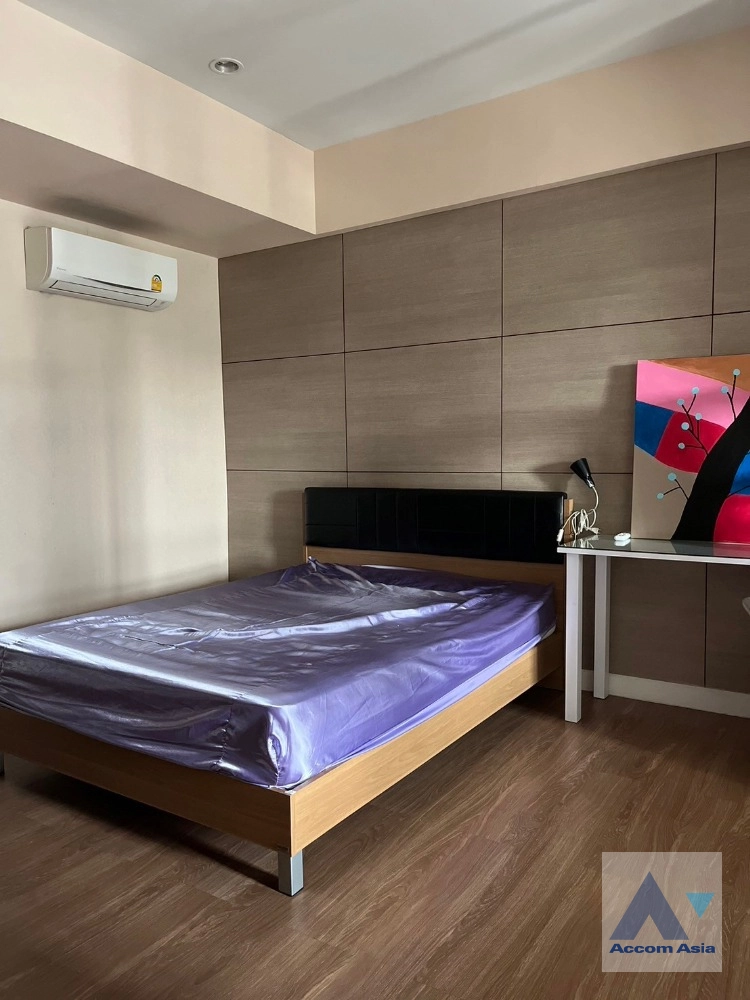 7  3 br House for rent and sale in Sukhumvit ,Bangkok BTS On Nut at Bless Town AA41253