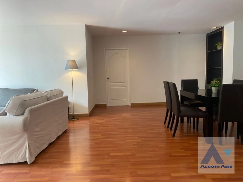 unit 2 Bedrooms  Apartment For Rent & Sale in Sukhumvit, Bangkok  near BTS Phrom Phong (AA41255)