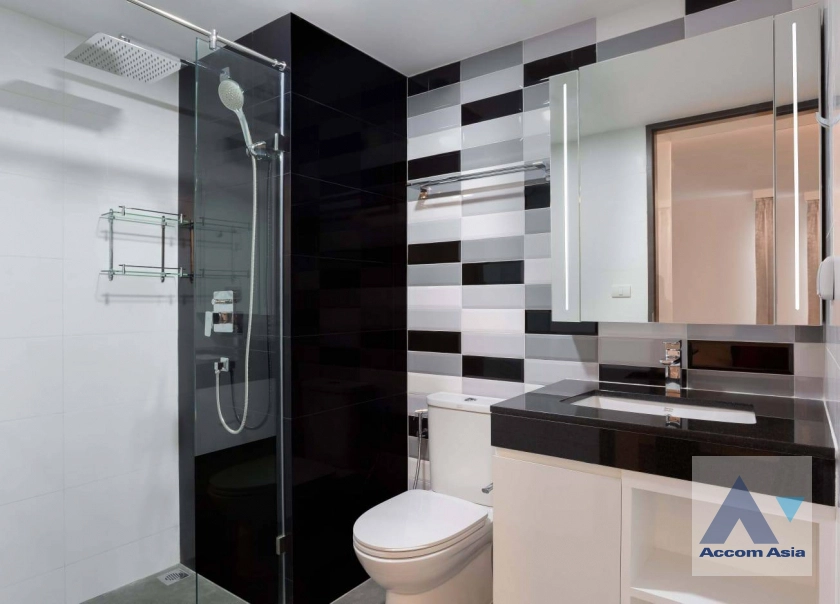 4  2 br Apartment For Rent in Sukhumvit ,Bangkok BTS Phrom Phong at Comfort of living AA41267