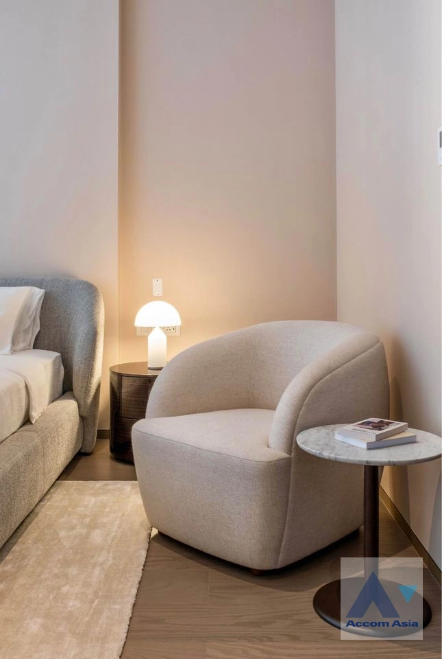 8  1 br Condominium For Rent in Ploenchit ,Bangkok BTS Chitlom at Scope Langsuan AA41274