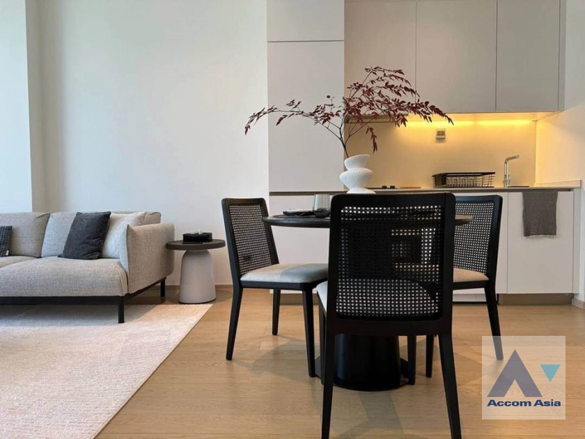 unit 1 Bedroom  Condominium For Rent & Sale in Sukhumvit, Bangkok  near BTS Thong Lo (AA41280)