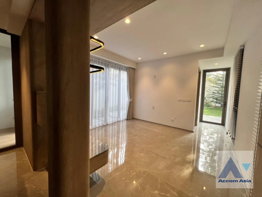 10  3 br House For Rent in Sukhumvit ,Bangkok BTS On Nut at Artery Thonglor - Sukhumvit AA41286