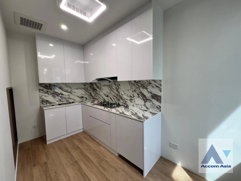 12  3 br House For Rent in Sukhumvit ,Bangkok BTS On Nut at Artery Thonglor - Sukhumvit AA41286