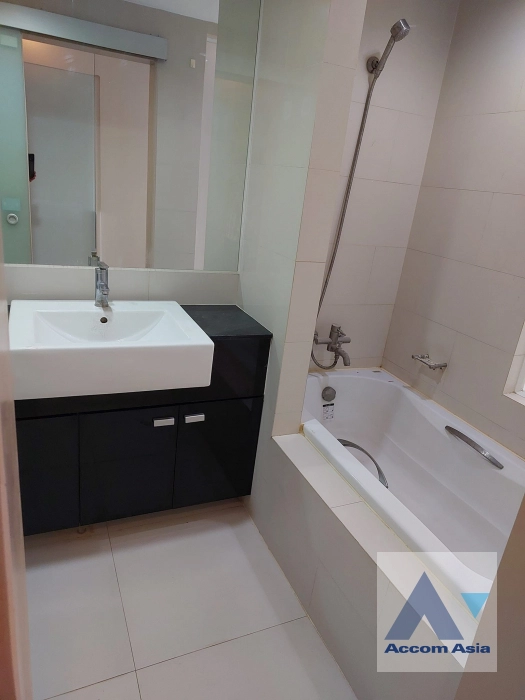 16  2 br Condominium for rent and sale in Charoen Nakhon ,Bangkok BTS Wongwian Yai at IDEO BluCove Sathorn AA41299