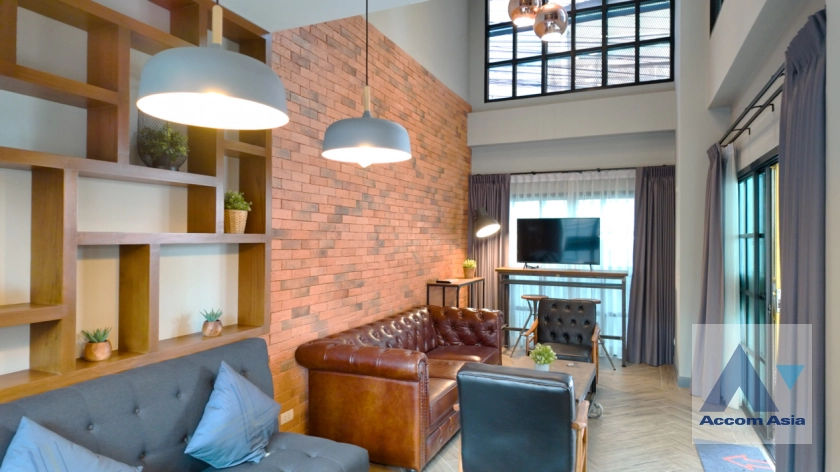 28  5 br House for rent and sale in Sukhumvit ,Bangkok BTS Thong Lo AA41303