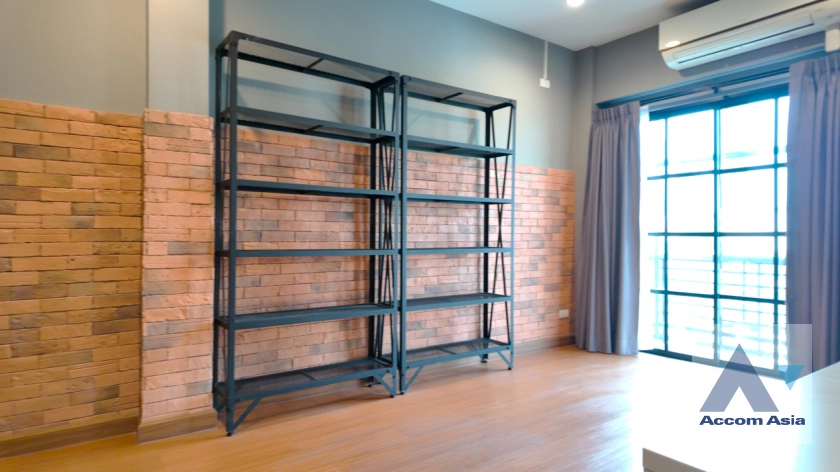 15  5 br House for rent and sale in Sukhumvit ,Bangkok BTS Thong Lo AA41303