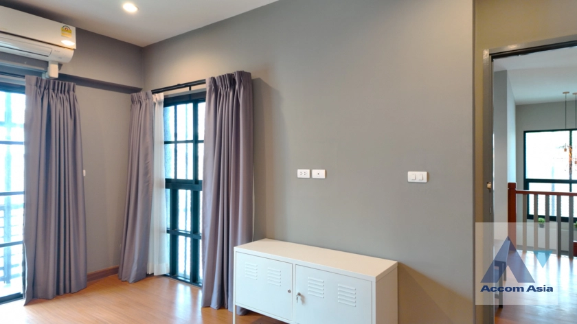 16  5 br House for rent and sale in Sukhumvit ,Bangkok BTS Thong Lo AA41303