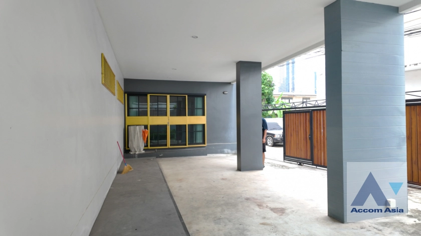 26  5 br House for rent and sale in Sukhumvit ,Bangkok BTS Thong Lo AA41303