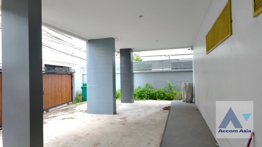 25  5 br House for rent and sale in Sukhumvit ,Bangkok BTS Thong Lo AA41303