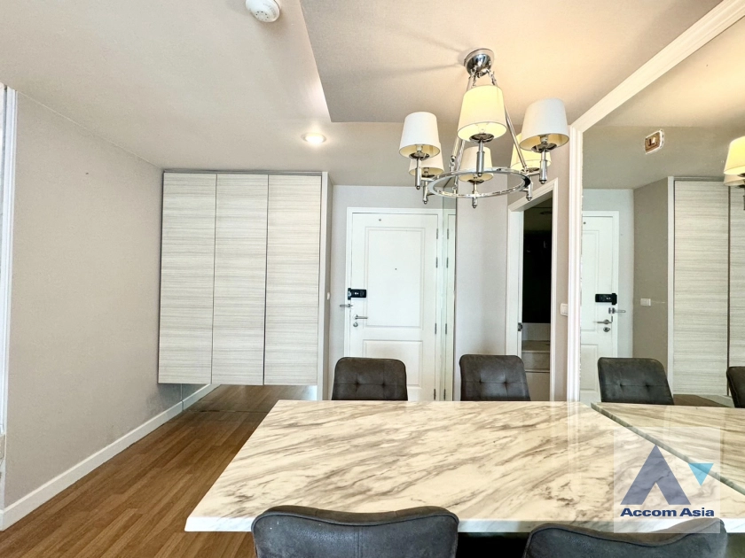 unit 1 Bedroom  Condominium For Rent in Sukhumvit, Bangkok  near BTS Ekkamai (AA41308)