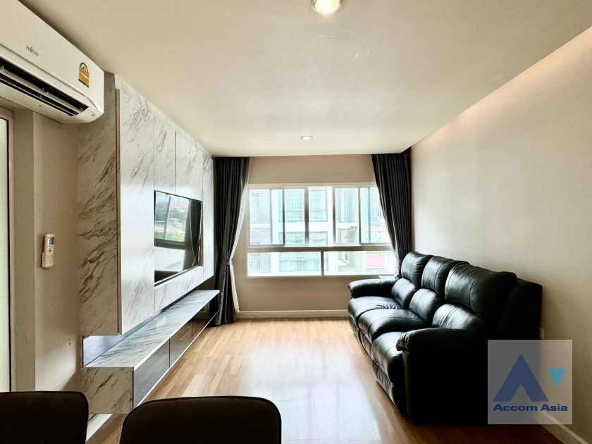 unit 1 Bedroom  Condominium For Rent in Sukhumvit, Bangkok  near BTS Ekkamai (AA41308)