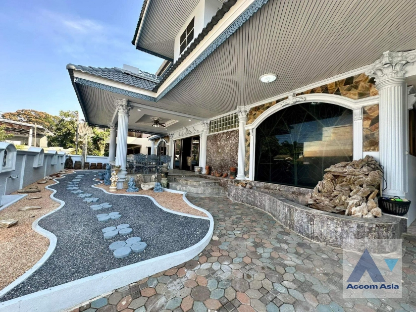 43  7 br House For Rent in Dusit ,Bangkok  AA41313