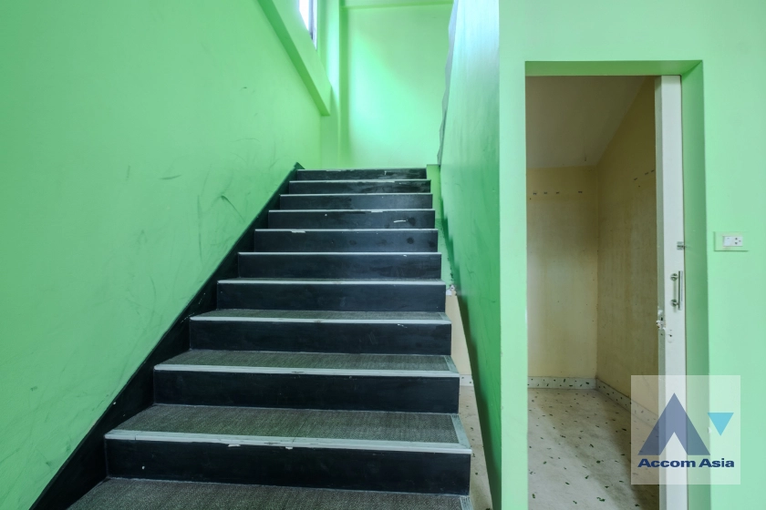 6  4 br House For Rent in Sukhumvit ,Bangkok BTS Phrom Phong AA41323