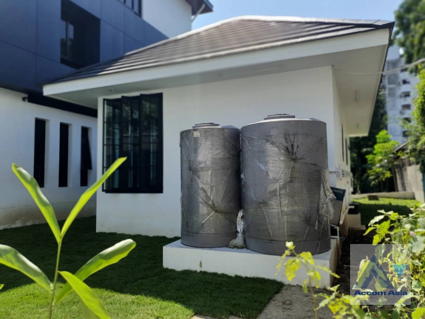 11  5 br House for rent and sale in Sukhumvit ,Bangkok BTS Bang Chak AA41324