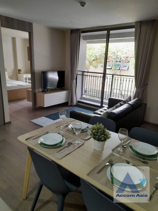 unit 1 Bedroom  Condominium For Rent in Ploenchit, Bangkok  near BTS Ratchadamri - MRT Silom (AA41326)