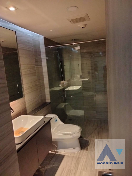 7  1 br Condominium For Rent in Ploenchit ,Bangkok BTS Ratchadamri - MRT Silom at Klass Sarasin-Rajdamri AA41327