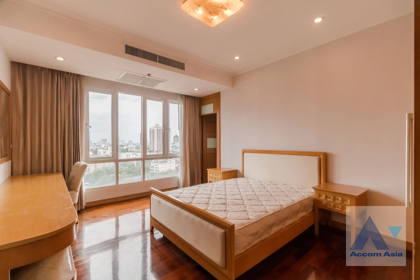 23  3 br Apartment for rent and sale in Sukhumvit ,Bangkok BTS Phrom Phong at Kids Friendly Space, Walk to BTS 450m AA41337