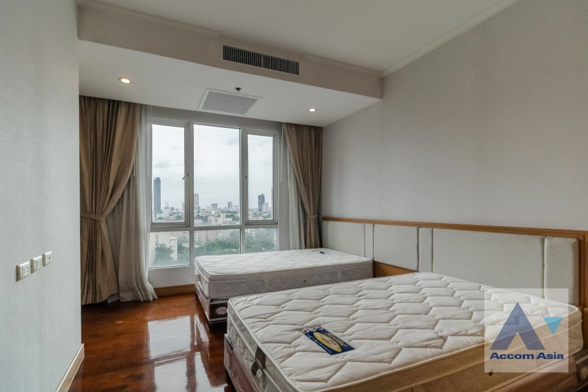 27  3 br Apartment for rent and sale in Sukhumvit ,Bangkok BTS Phrom Phong at Kids Friendly Space, Walk to BTS 450m AA41337