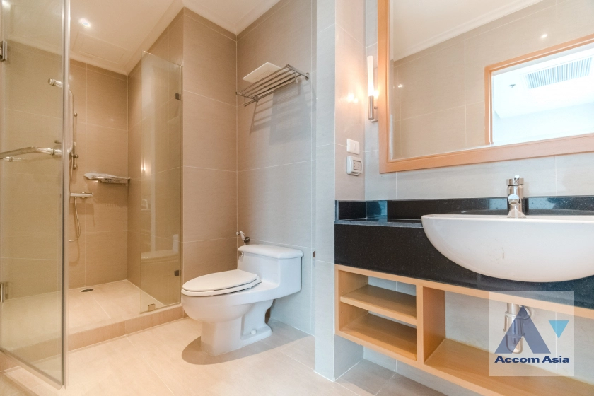 29  3 br Apartment for rent and sale in Sukhumvit ,Bangkok BTS Phrom Phong at Kids Friendly Space, Walk to BTS 450m AA41337