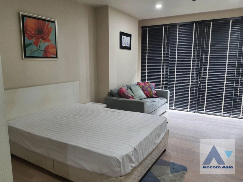 unit 1 Bedroom  Condominium For Rent & Sale in Sukhumvit, Bangkok  near BTS Thong Lo (AA41346)