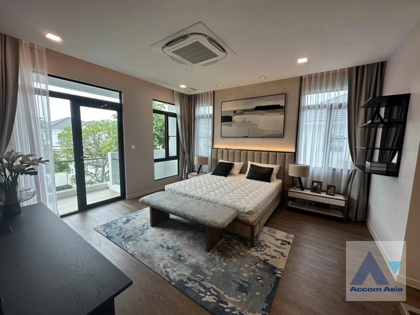 6  4 br House for rent and sale in Samutprakan ,Samutprakan  at MANTANA Bangna km 15 AA41348