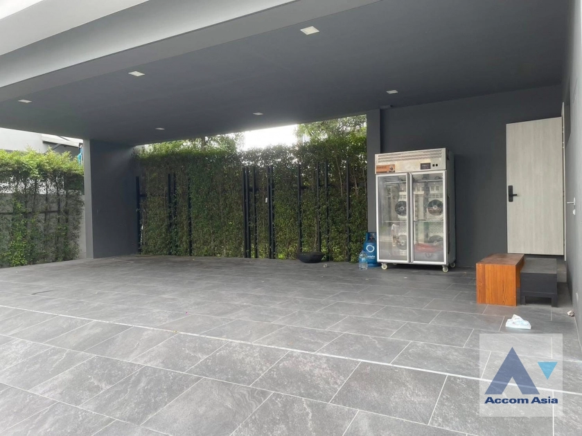 13  4 br House for rent and sale in Latkrabang ,Bangkok ARL Ban Thap Chang at Nantawan Rama 9-Srinakarin AA41353