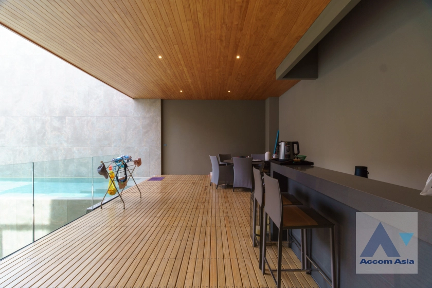 16  4 br House for rent and sale in Lat Phrao ,Bangkok MRT Lat Phrao AA41357