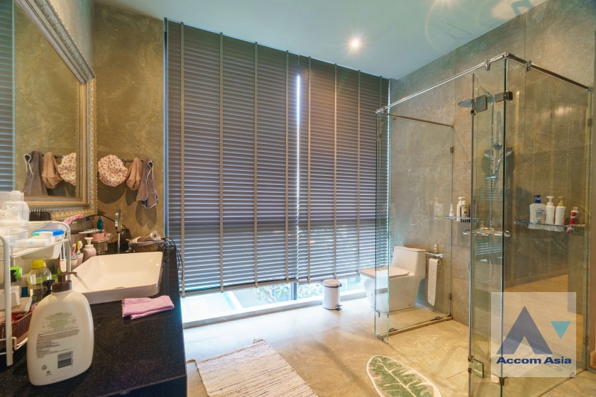 36  4 br House for rent and sale in Lat Phrao ,Bangkok MRT Lat Phrao AA41357