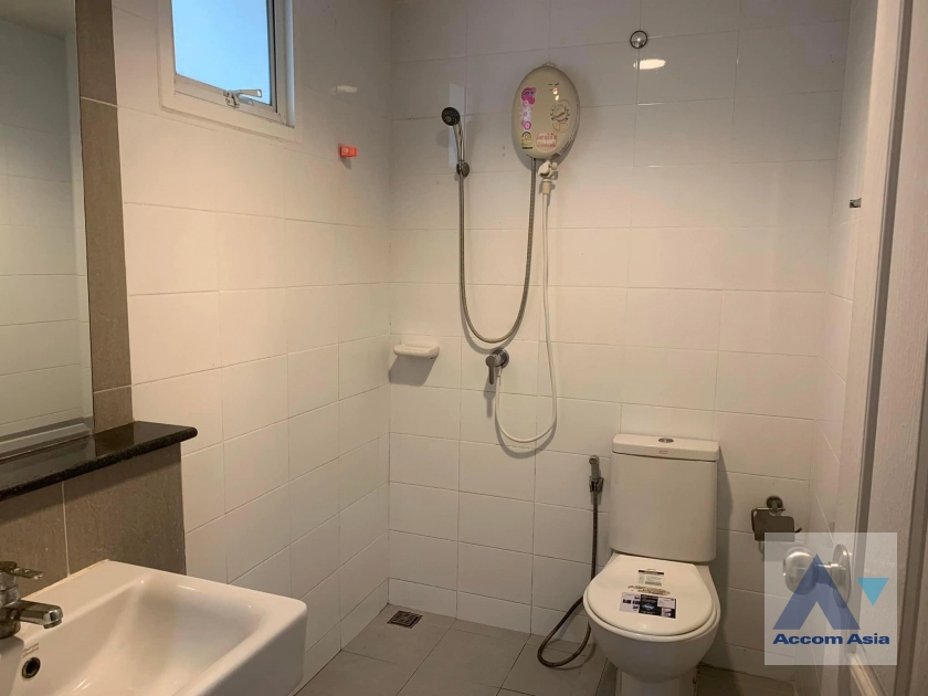 18  3 br House For Rent in Lat Phrao ,Bangkok  at Areeya Daily Kaset-Nawamintr AA41368