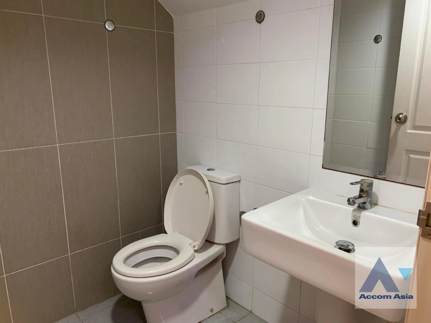 20  3 br House For Rent in Lat Phrao ,Bangkok  at Areeya Daily Kaset-Nawamintr AA41368