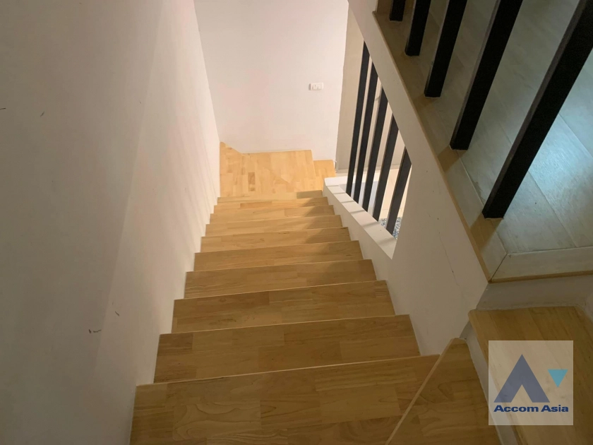 6  3 br House For Rent in Lat Phrao ,Bangkok  at Areeya Daily Kaset-Nawamintr AA41368