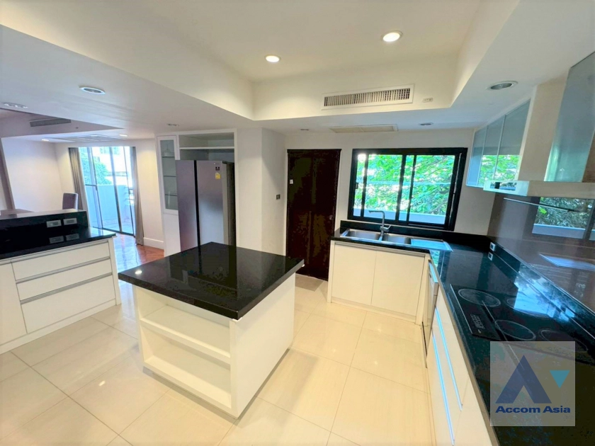 8  4 br Apartment For Rent in Sukhumvit ,Bangkok BTS Phrom Phong at Children Dreaming Place AA41369