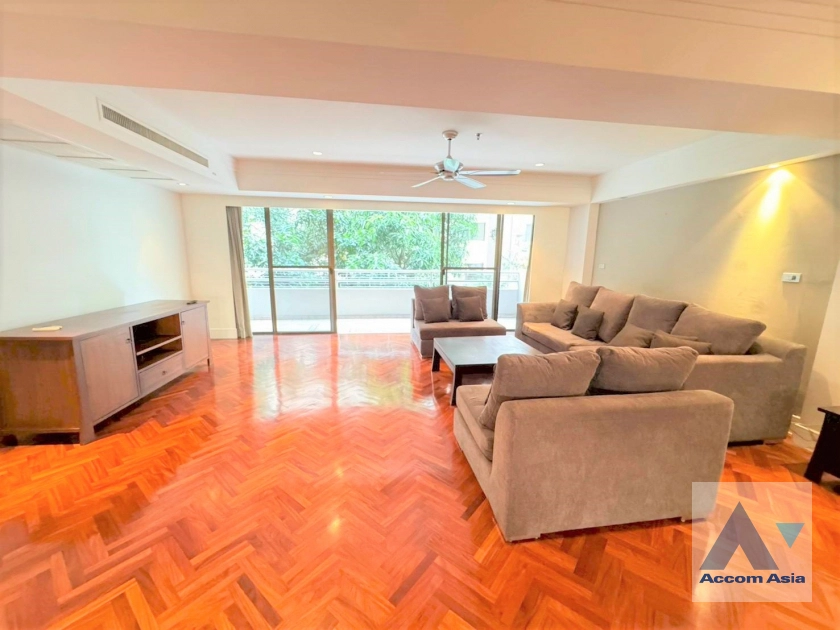 1  4 br Apartment For Rent in Sukhumvit ,Bangkok BTS Phrom Phong at Children Dreaming Place AA41369