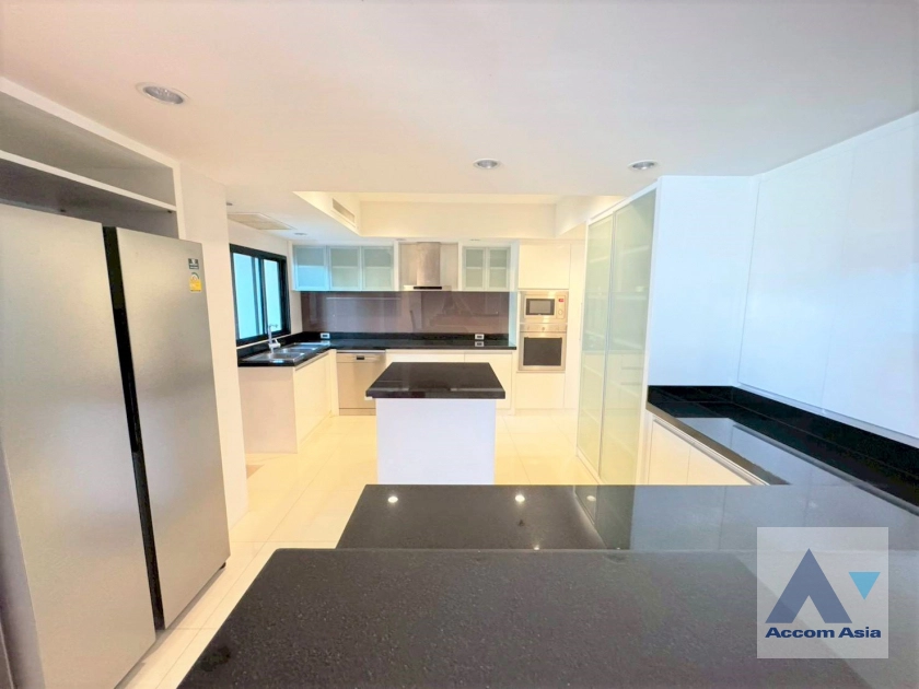 9  4 br Apartment For Rent in Sukhumvit ,Bangkok BTS Phrom Phong at Children Dreaming Place AA41369