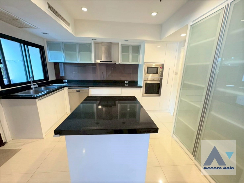 10  4 br Apartment For Rent in Sukhumvit ,Bangkok BTS Phrom Phong at Children Dreaming Place AA41369