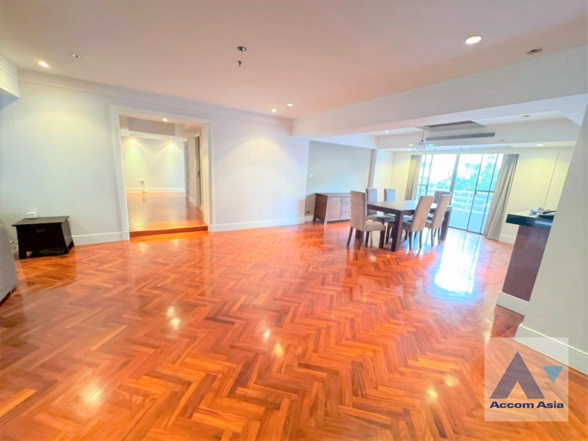 6  4 br Apartment For Rent in Sukhumvit ,Bangkok BTS Phrom Phong at Children Dreaming Place AA41369