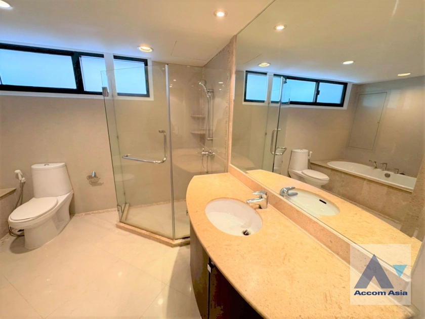 18  4 br Apartment For Rent in Sukhumvit ,Bangkok BTS Phrom Phong at Children Dreaming Place AA41369