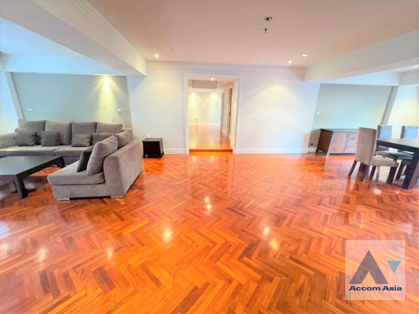 4  4 br Apartment For Rent in Sukhumvit ,Bangkok BTS Phrom Phong at Children Dreaming Place AA41369