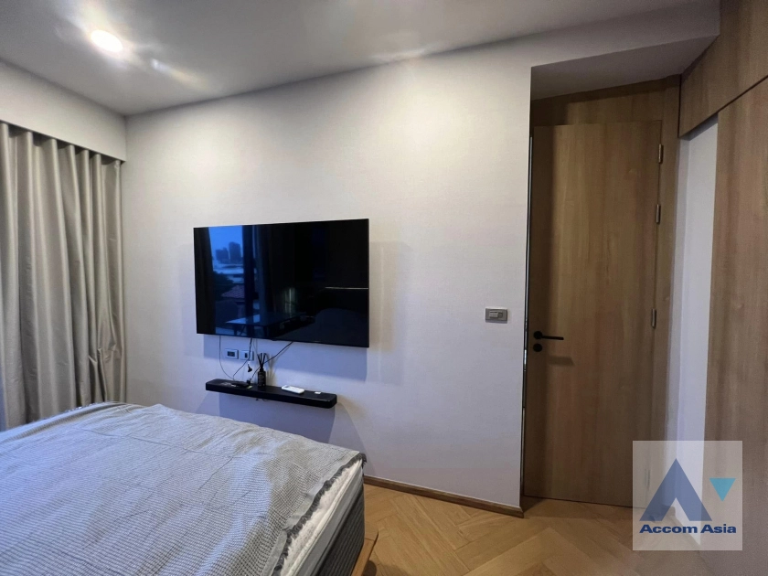 unit 1 Bedroom  Condominium For Rent & Sale in Phaholyothin, Bangkok  near BTS Ari (AA41388)