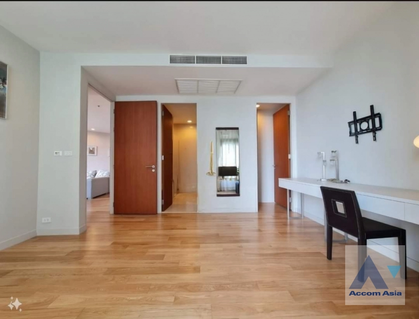 13  2 br Condominium For Rent in Rama 3 ,Bangkok BTS Saphan Taksin at Chatrium Riverside AA41389