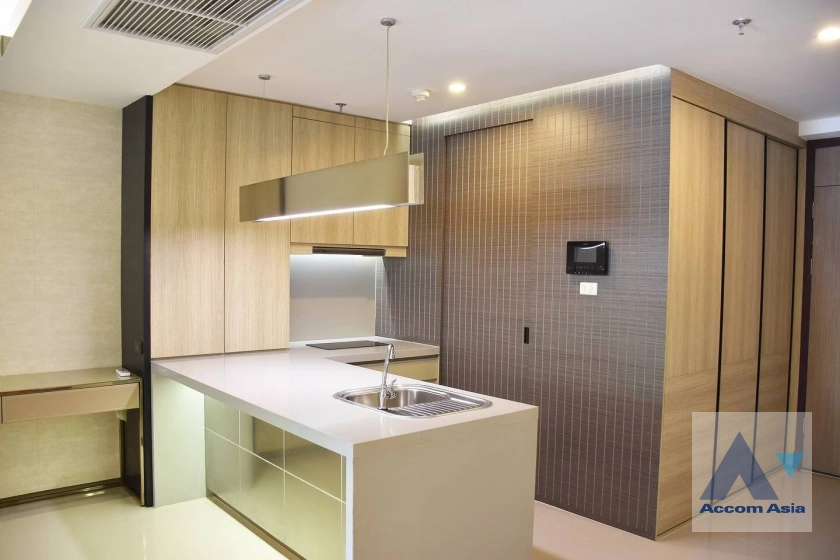  1  2 br Condominium For Rent in Charoen Nakhon ,Bangkok BTS Krung Thon Buri at Supalai River Resort AA41390