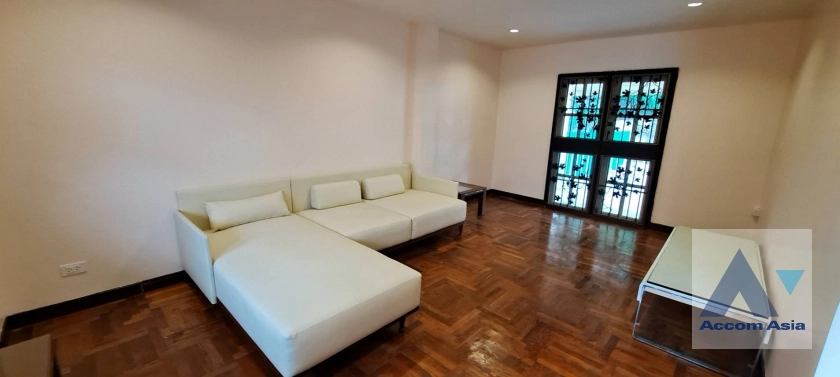 unit 3 Bedrooms  House For Rent in Ramkhamhaeng, Bangkok  (AA41407)