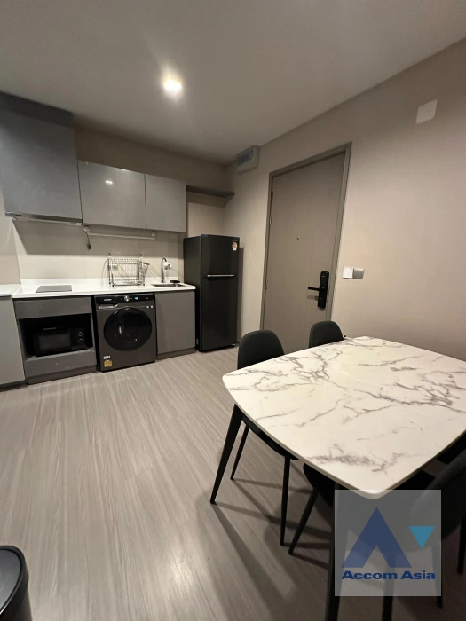 unit 1 Bedroom  Condominium For Rent in ,   near MRT Rama 9 - ARL Makkasan (AA41408)