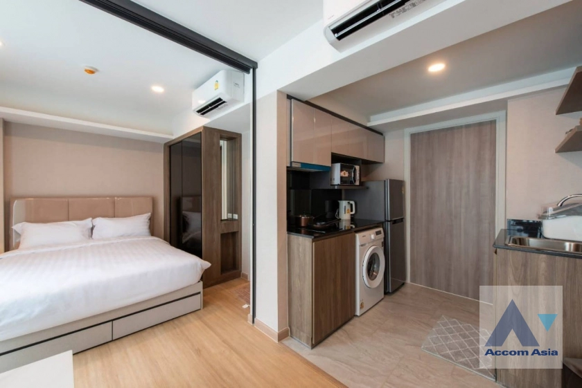 9  2 br Condominium For Rent in Ratchadaphisek ,Bangkok MRT Phetchaburi - ARL Makkasan at LLOYD Soonvijai-Thonglor AA41411