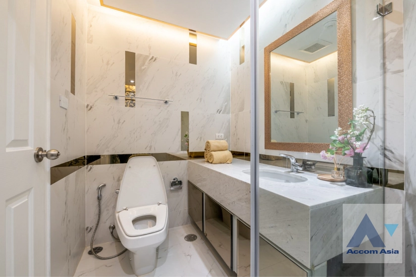 11  2 br Condominium for rent and sale in Ratchadaphisek ,Bangkok MRT Rama 9 at Belle Grand Rama 9  (Belle Avenue) AA41416