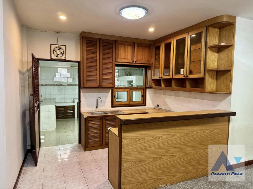  1  4 br House For Rent in Lat Phrao ,Bangkok BTS Sena Nikhom AA41417