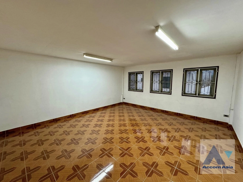 9  4 br House For Rent in Lat Phrao ,Bangkok BTS Sena Nikhom AA41417